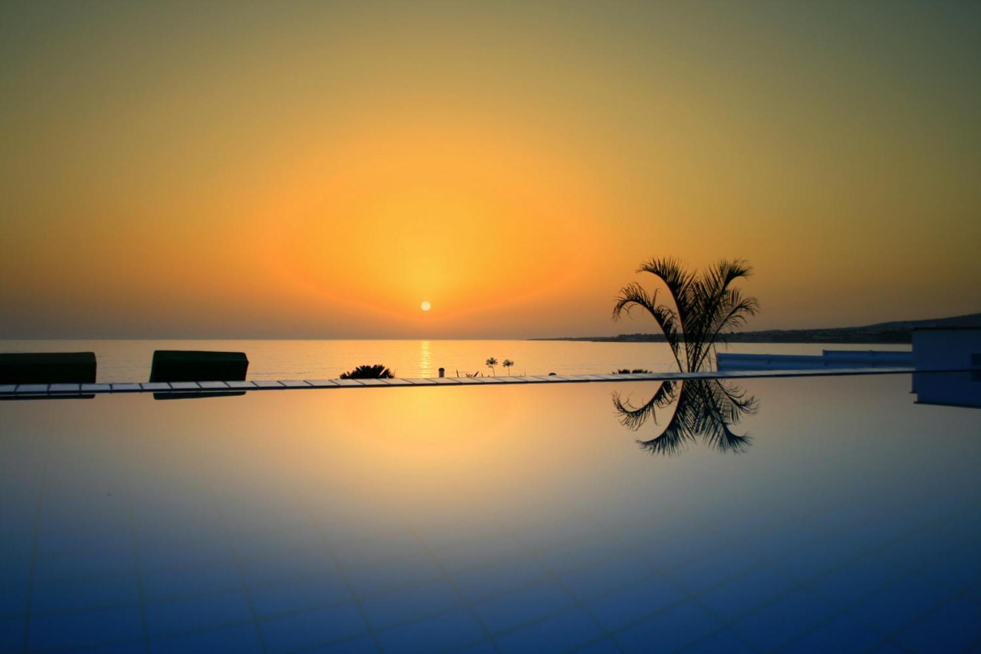 Blue Coral Beach Villas Three Exclusive Villas - Poseidon - Nautilus - Oceanos - And - Baby Coral Bungalow كورال باي المظهر الخارجي الصورة